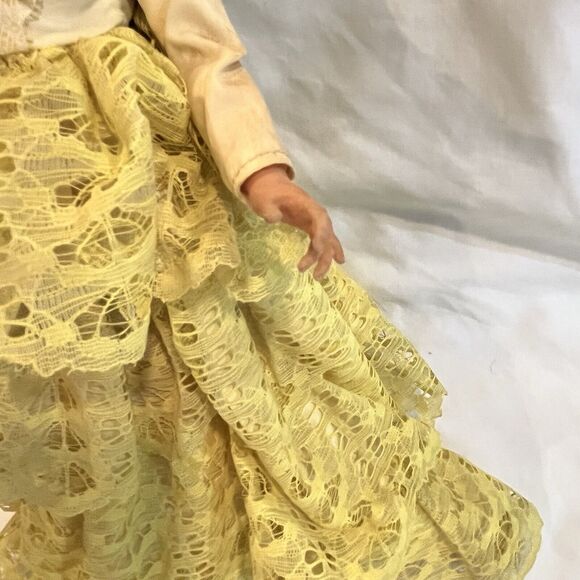 Vintage 1963 Eegee Brunette 15" Doll in Lace Dress Rooted Hair Sleepy Eyes Bride - Picture 4 of 12